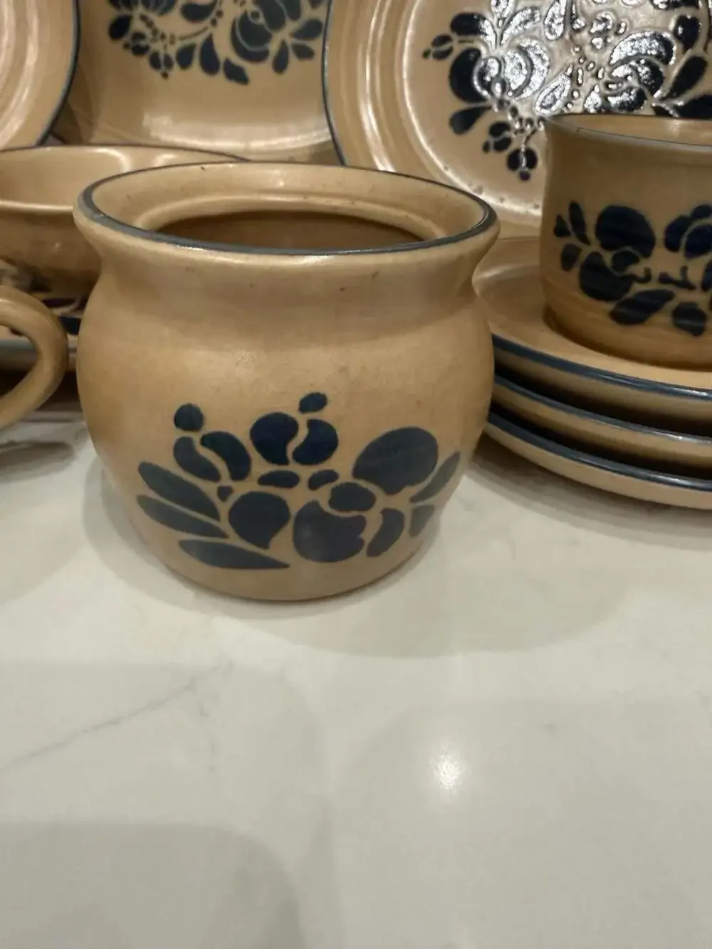 Pfaltzgraff Folk Art Stoneware 16-Piece Dinnerware Set Replacement